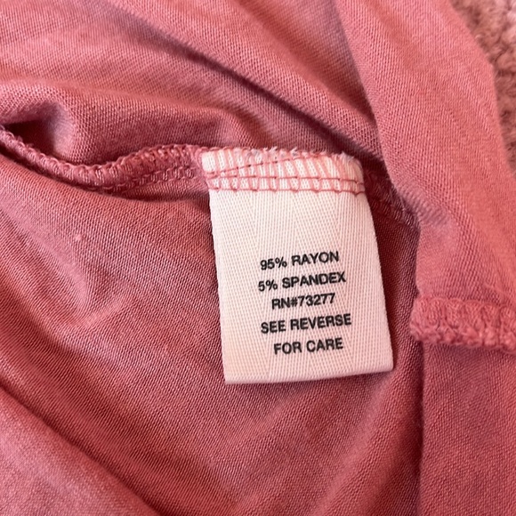 Mudd Pink Flowy Top Size L - Picture 5 of 6